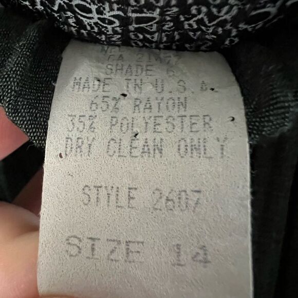 Vintage Howard Wolf Dallas Playset - Picture 5 of 7